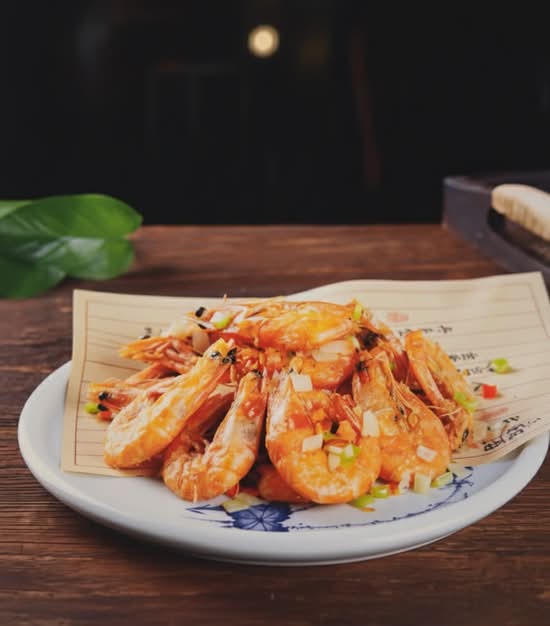 Salt and Pepper Prawns 椒盐大虾